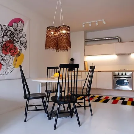 Host2u Art Ap - Fireplace - Free Parking - 5min Gondola